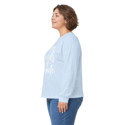 Mummy Needs A Minute Long Sleeve T-shirt
