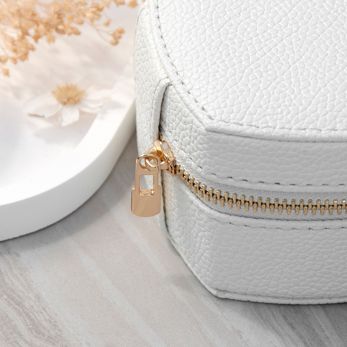 Personalised White Heart Jewellery Case